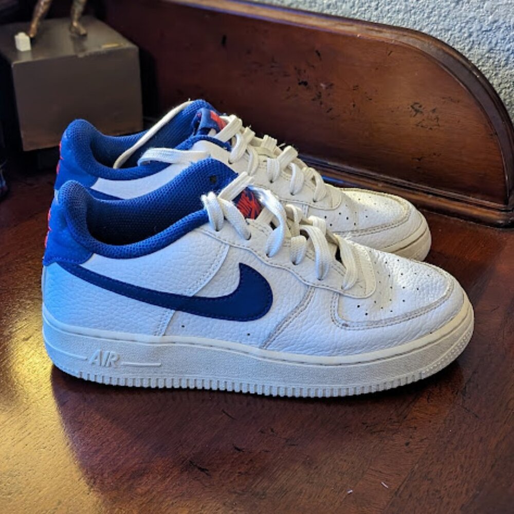 NIKE AIR FORCE 1 SNEAKERS any offer is acceptable!!!